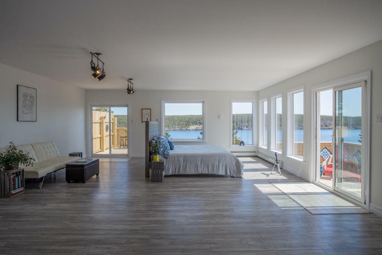 Whale House Guest House Mobile Esterno foto