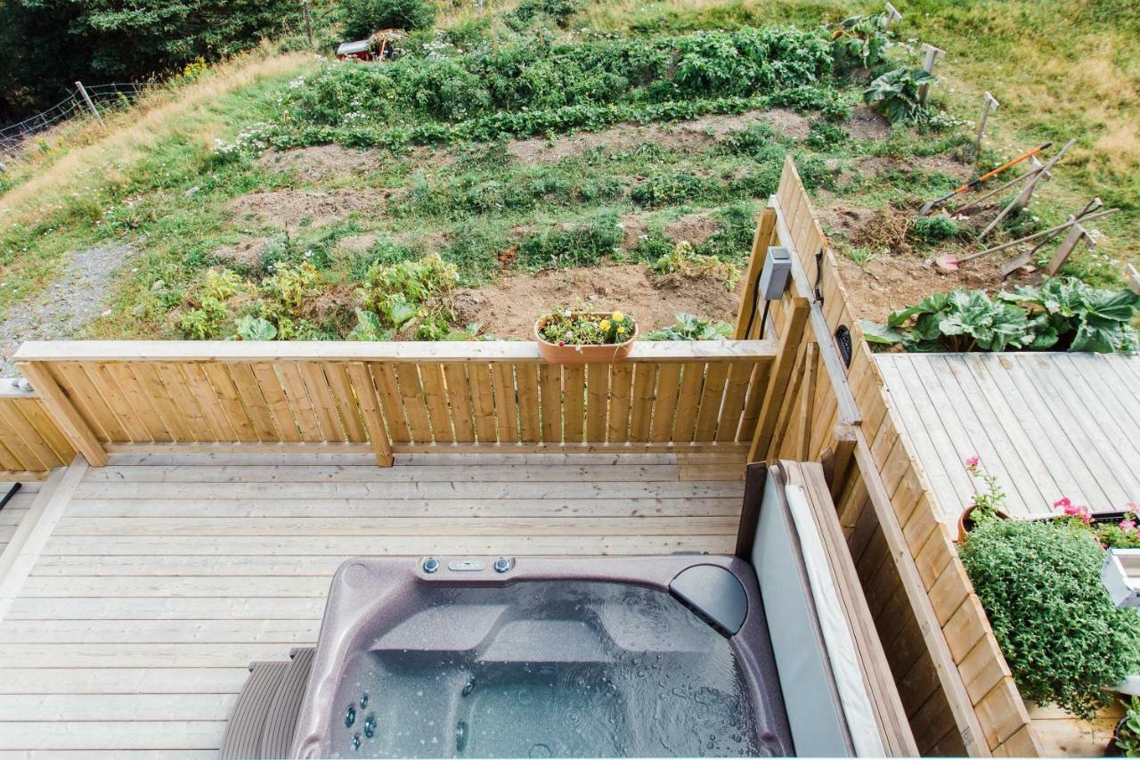 Whale House Guest House Mobile Esterno foto